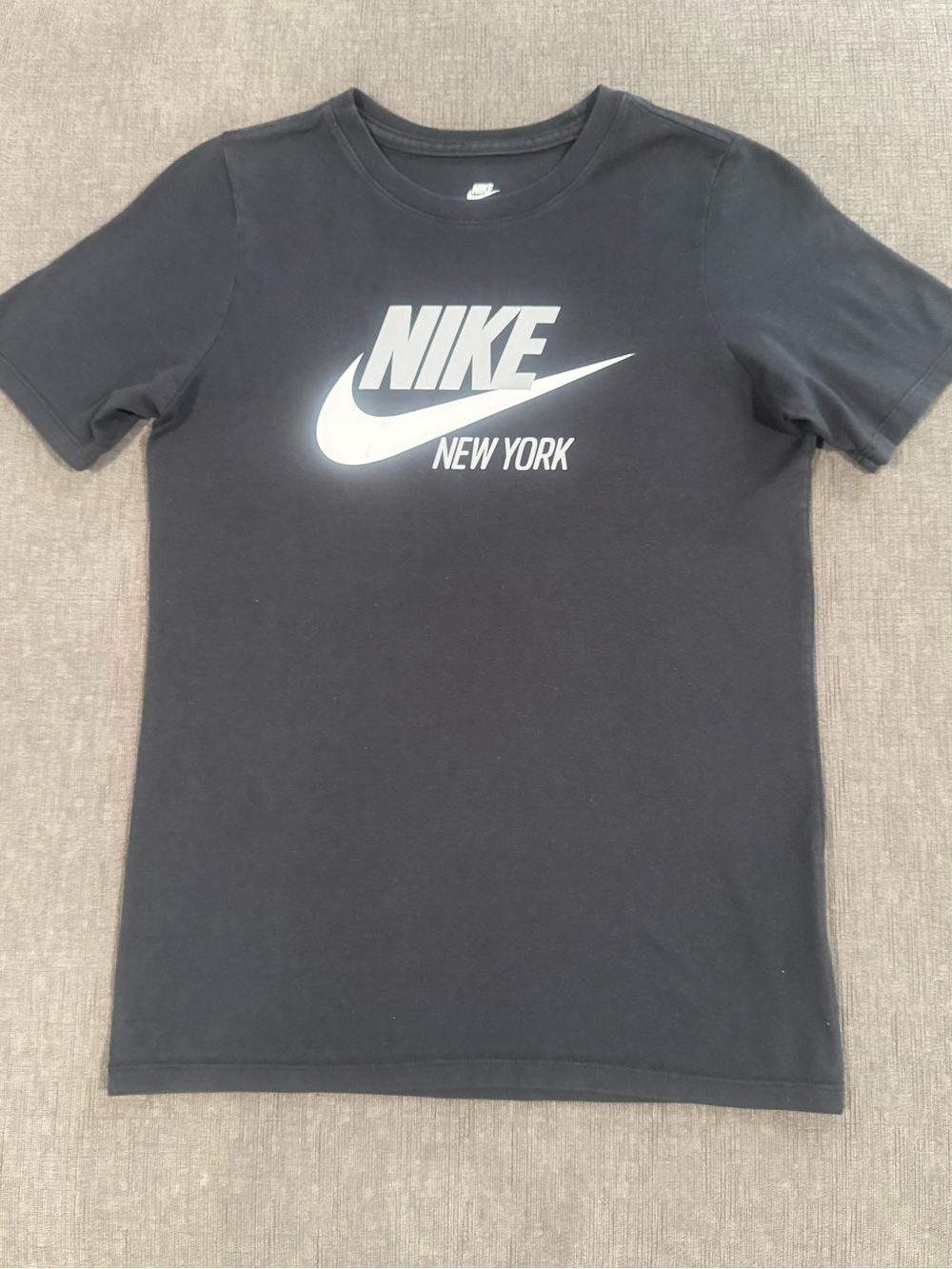 Girls Nike New York Tee Large